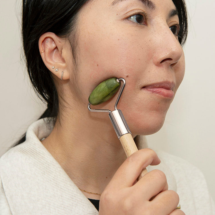 Jade Roller with Pen